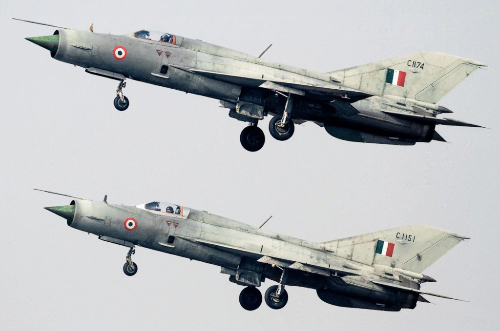 Indian Air Force in Crisis: Combat Aircraft Shortage After MiG-21 Retirement